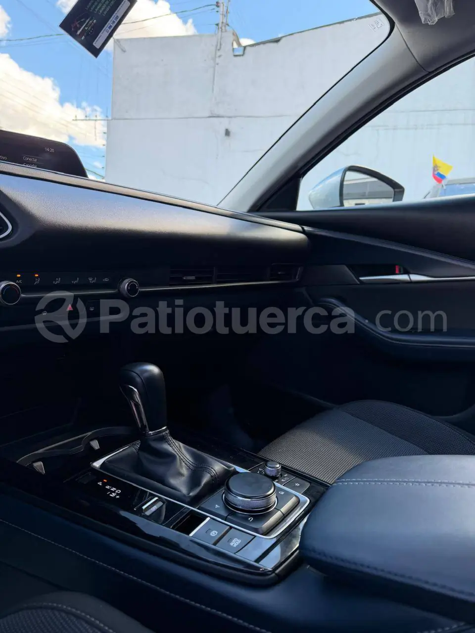 Foto 10 de Mazda CX-30 CORE