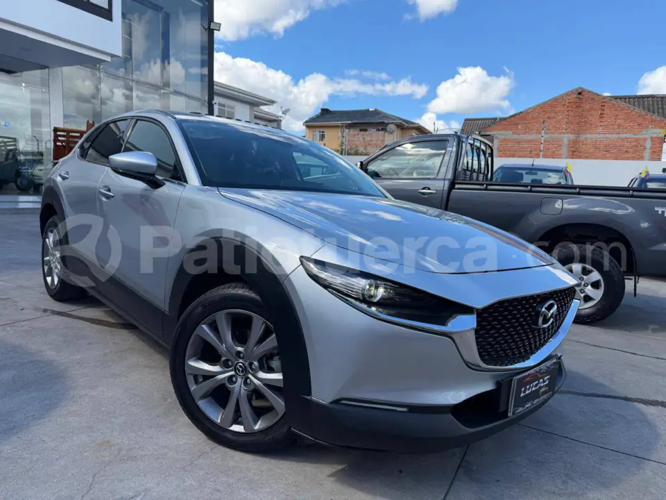 Foto 2 de Mazda CX-30 CORE