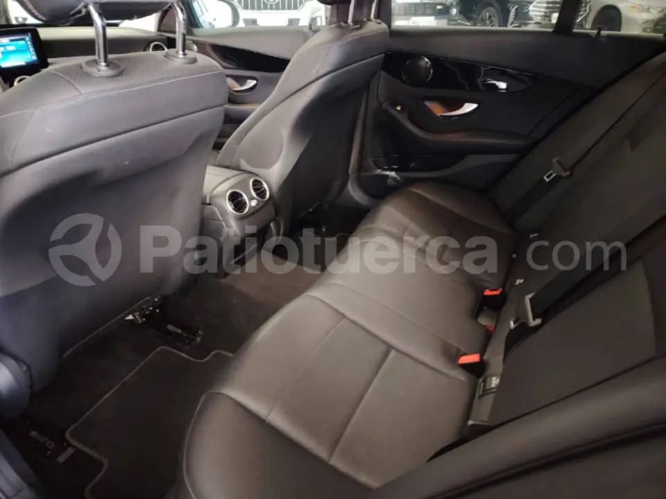 Foto 17 de Mercedes Benz C200 AMG
