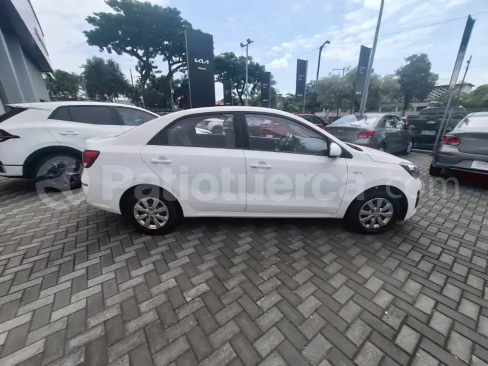 Foto 4 de Kia Soluto