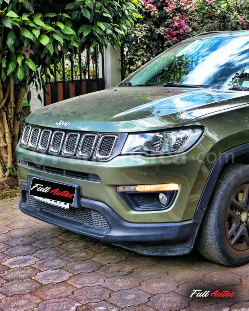 Foto 2 de Jeep NEW COMPASS LONGITUDE