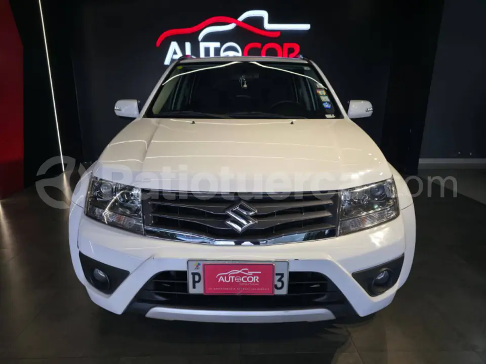 Foto 2 de Suzuki Grand Vitara SZ
