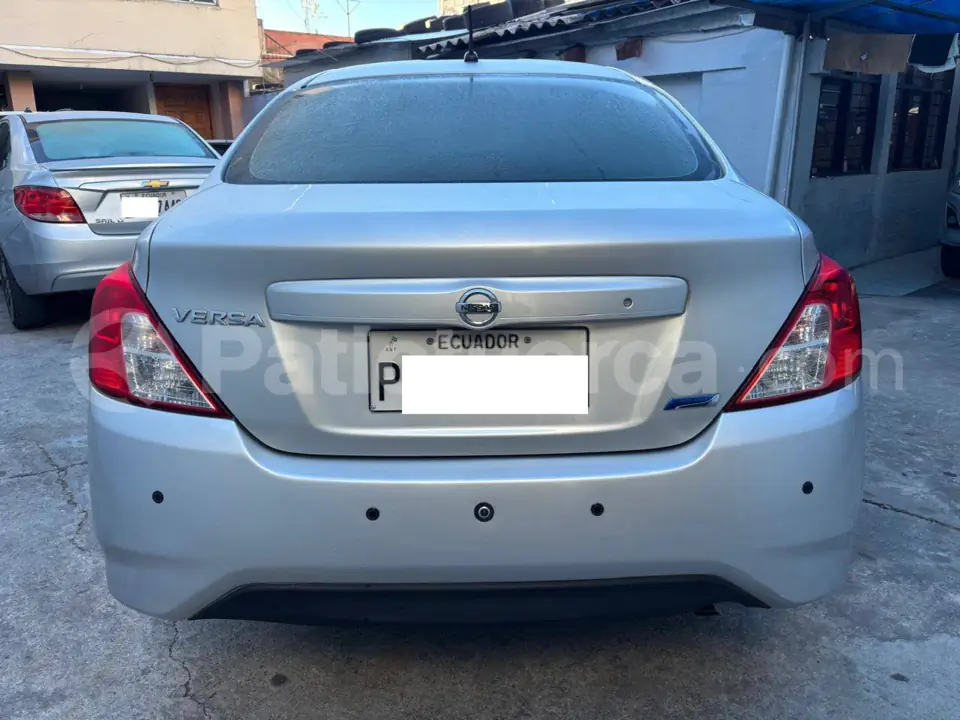 Foto 8 de Nissan Versa