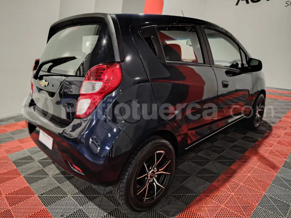 Foto 5 de Chevrolet Spark GT