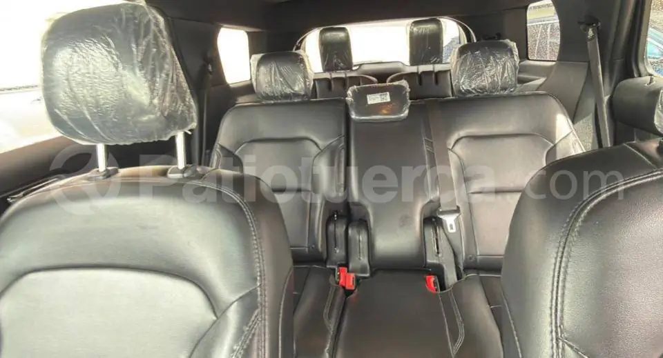 Foto 14 de Ford Explorer XLT