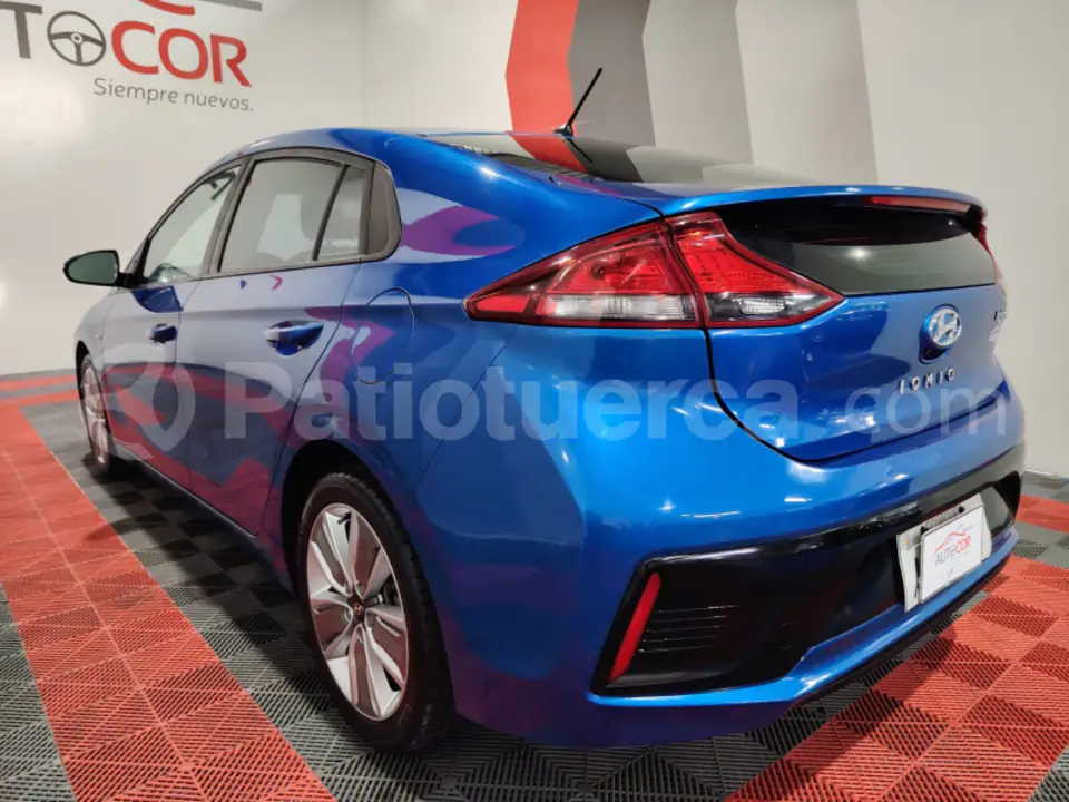 Foto 5 de Hyundai IONIQ