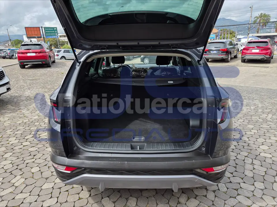 Foto 5 de Hyundai Tucson NX4E