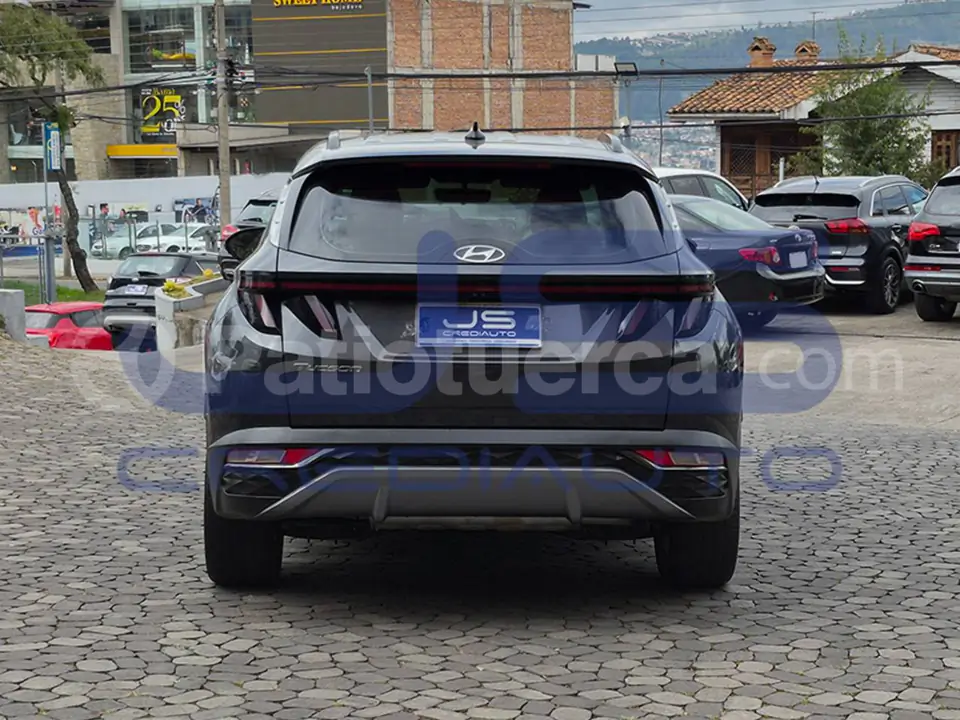 Foto 4 de Hyundai TUCSON NX4E GL