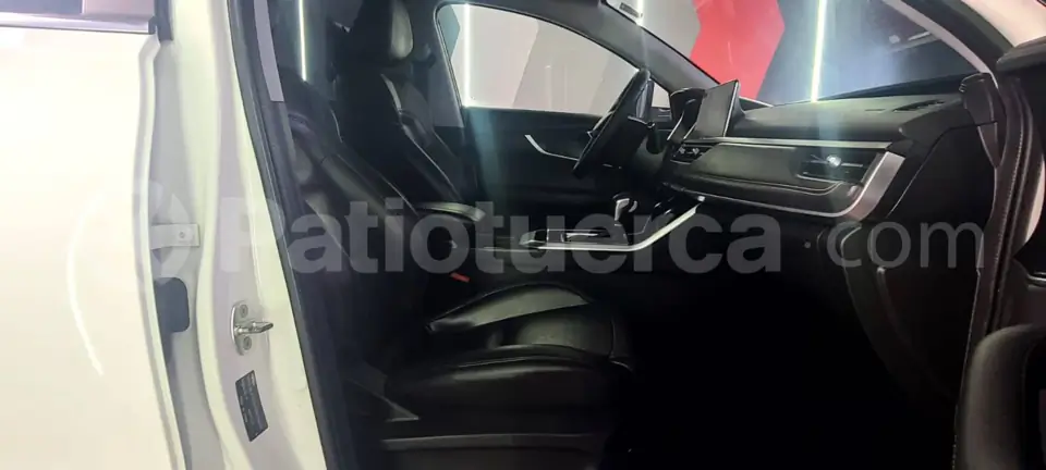 Foto 20 de Chery TIGGO 8 LUXURY