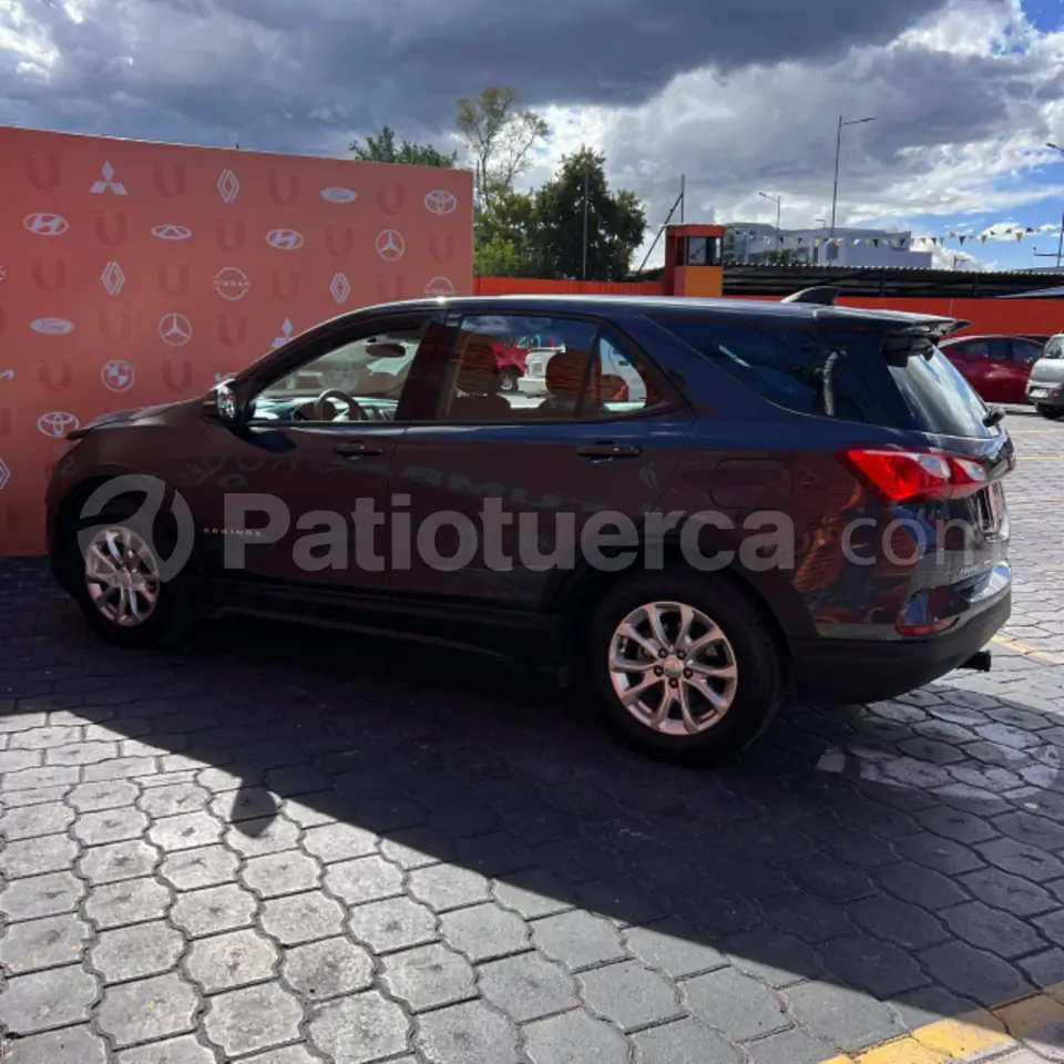 Foto 5 de Chevrolet Equinox  LS