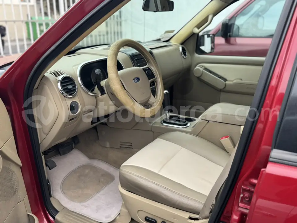 Foto 7 de Ford Explorer