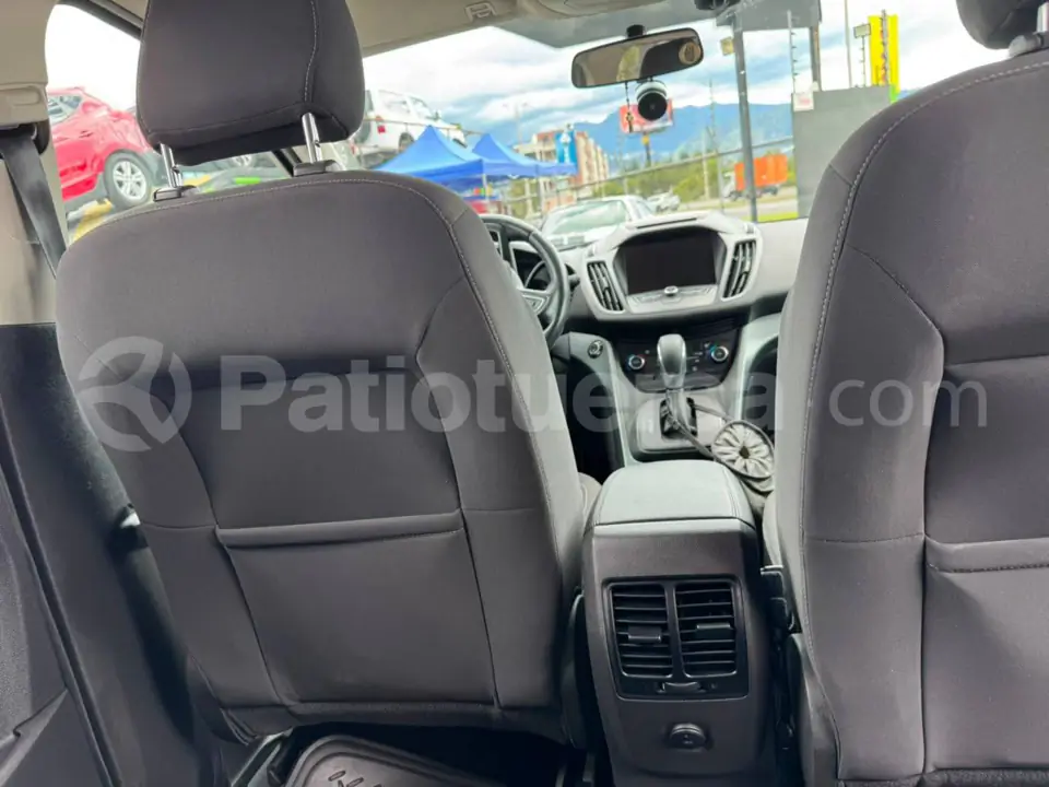Foto 8 de Ford Escape S