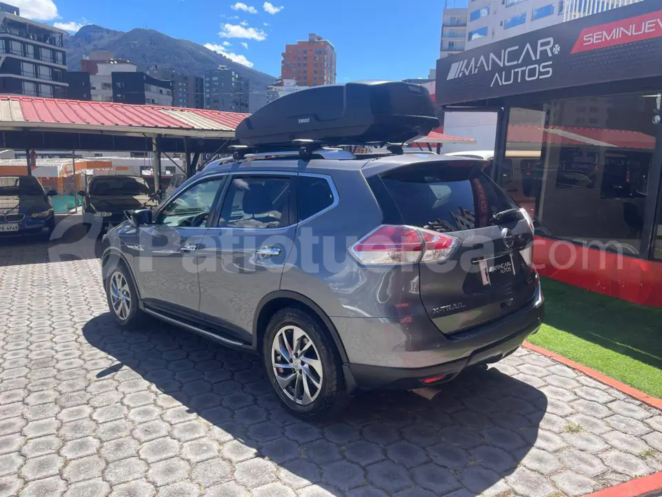Foto 6 de Nissan XTRAIL EXCLUSIVE