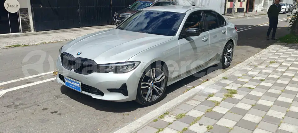 Foto 3 de BMW 330i