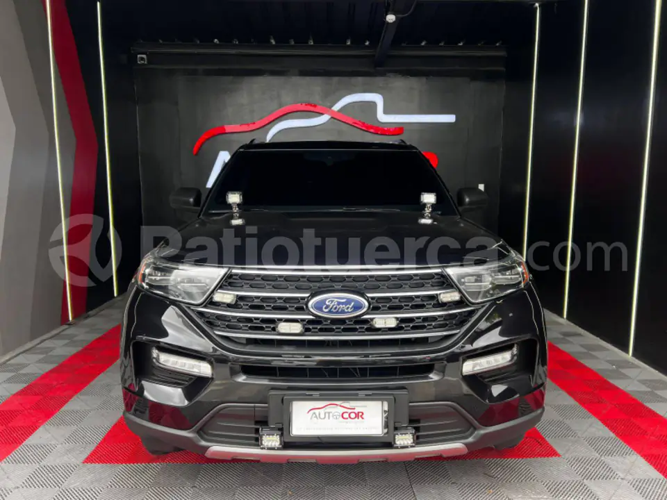 Foto 3 de Ford Explorer XLT
