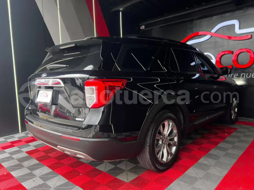 Foto 23 de Ford Explorer XLT