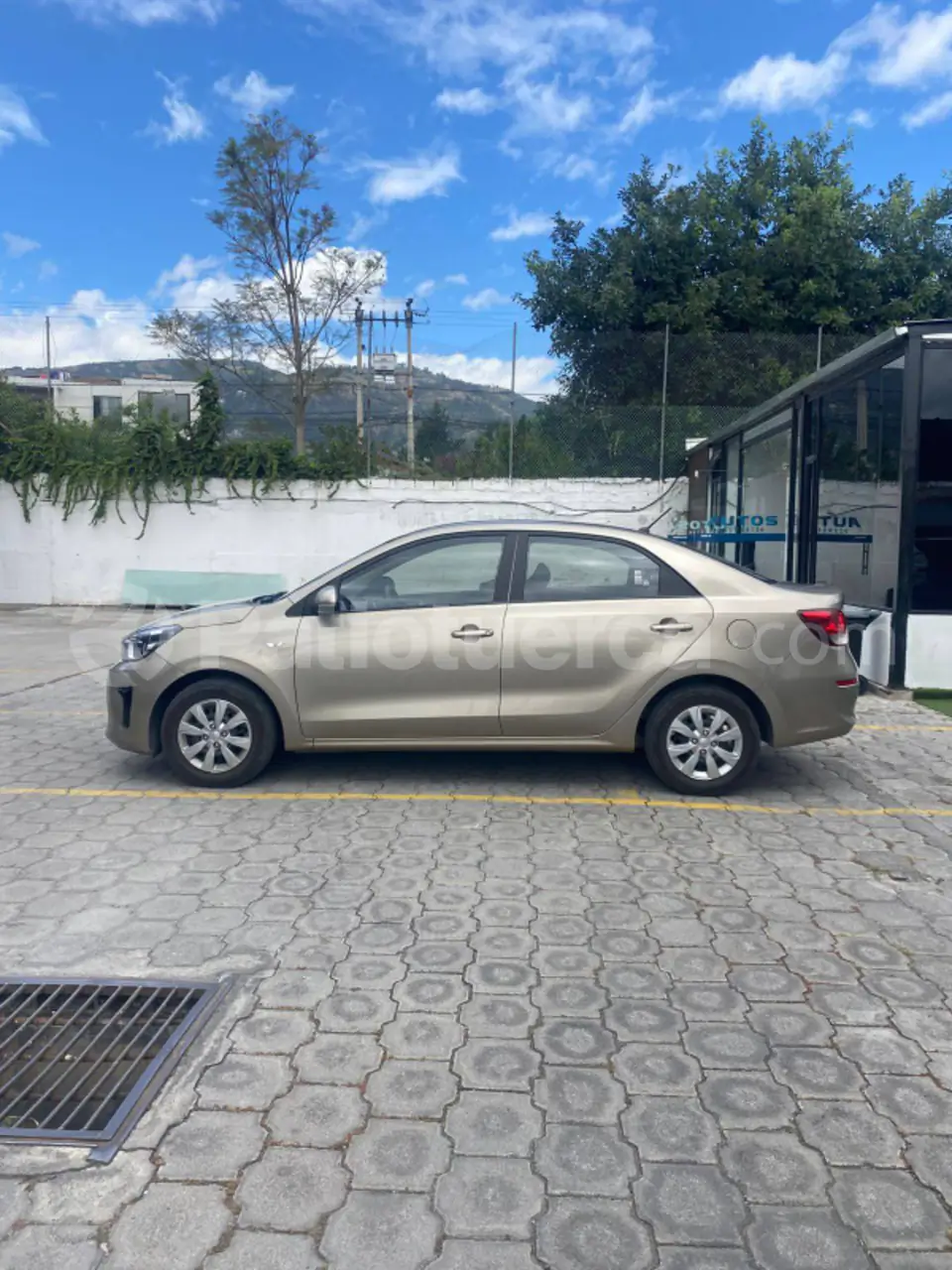 Foto 7 de Kia Soluto LX