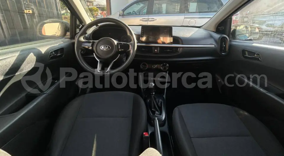 Foto 5 de Kia PICANTO LX