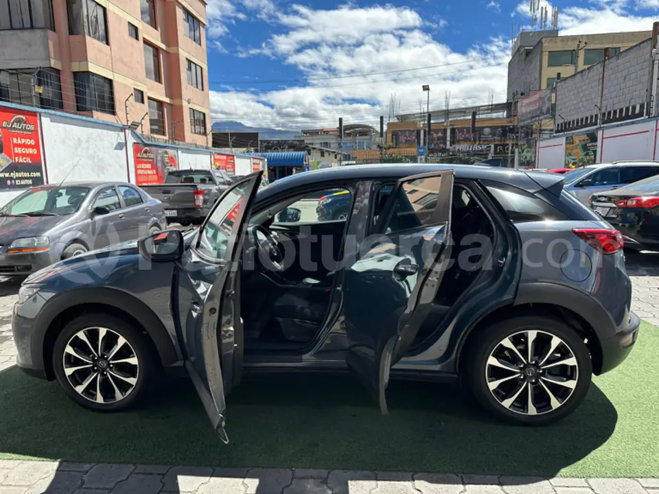 Foto 8 de Mazda CX 3 CORE