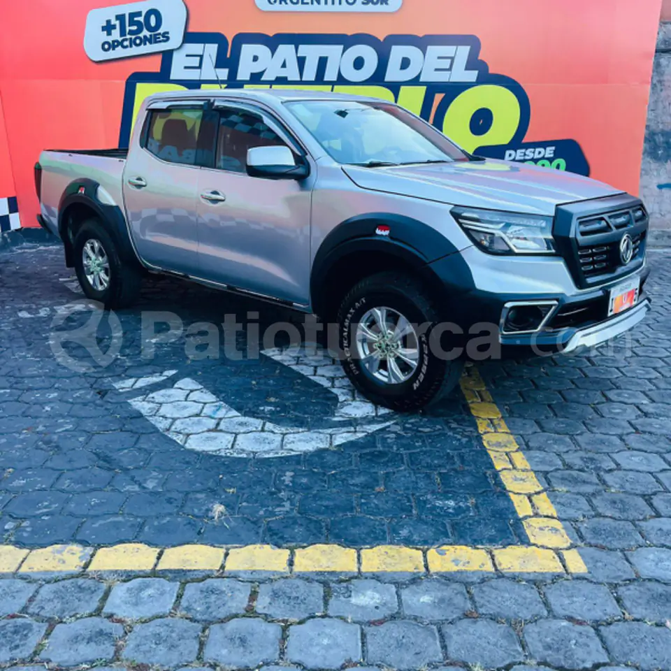 Foto 3 de DongFeng NEW RICH 6 4X4 DIESEL