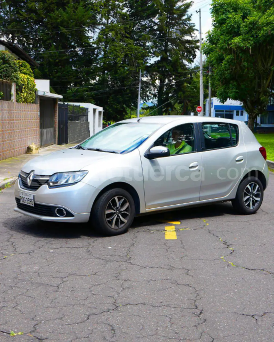 Foto 2 de Renault Sandero