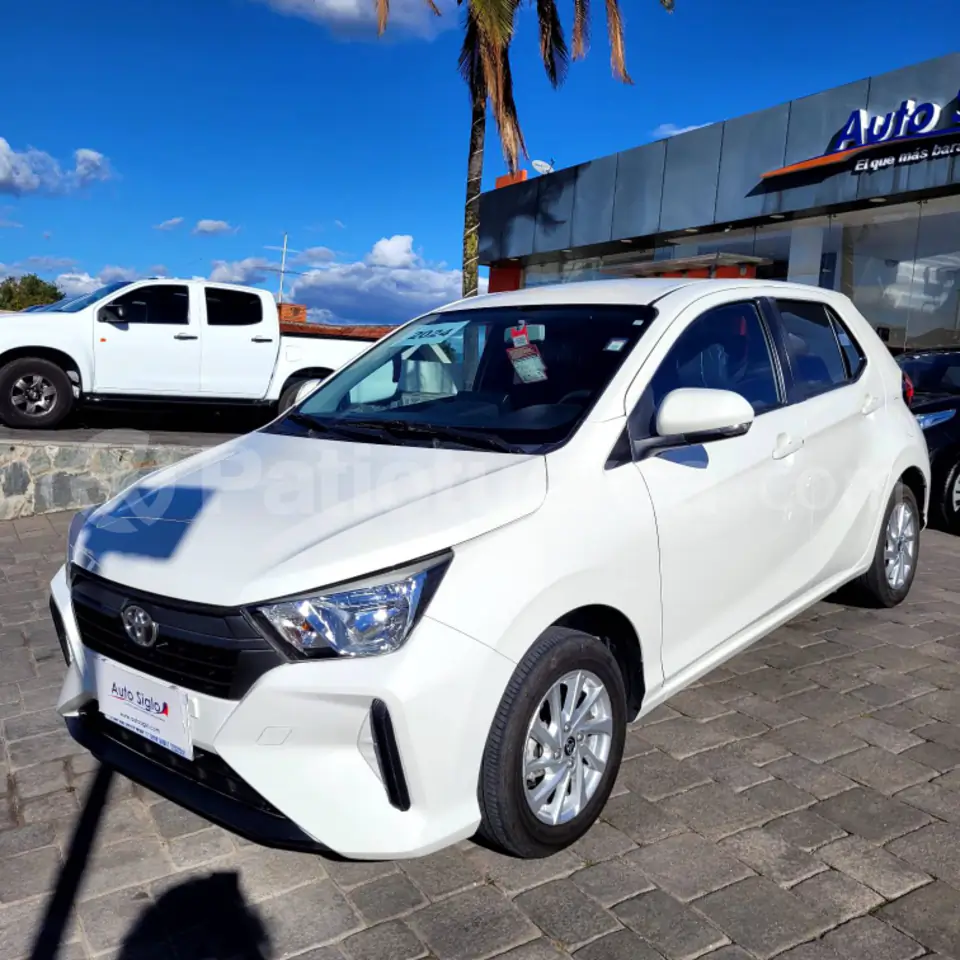 Foto 1 de Toyota Agya