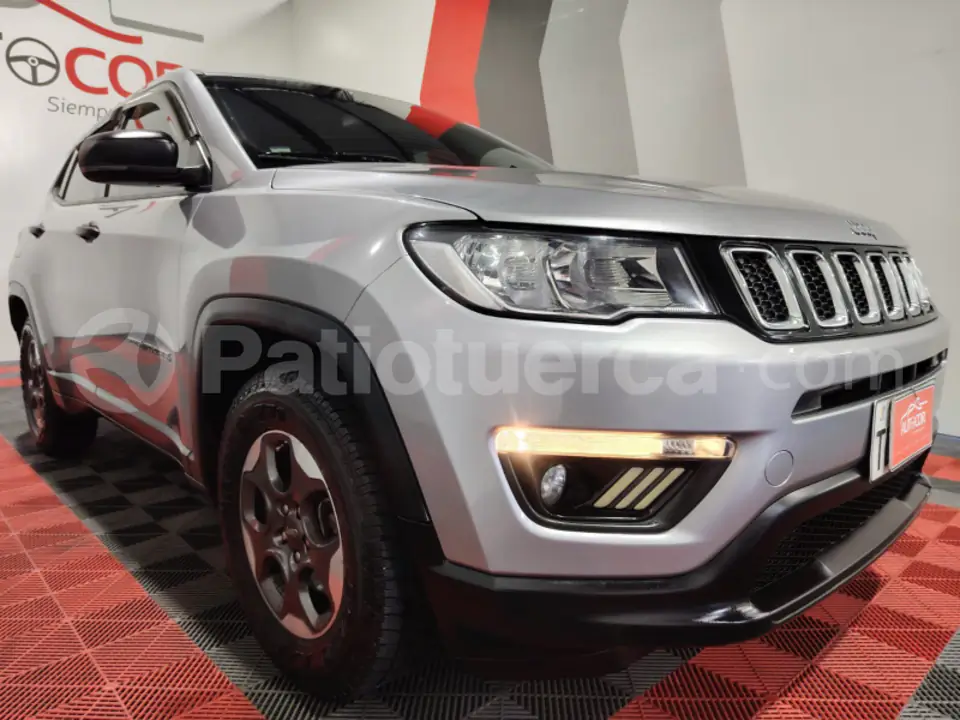 Foto 2 de Jeep New Compass Sport
