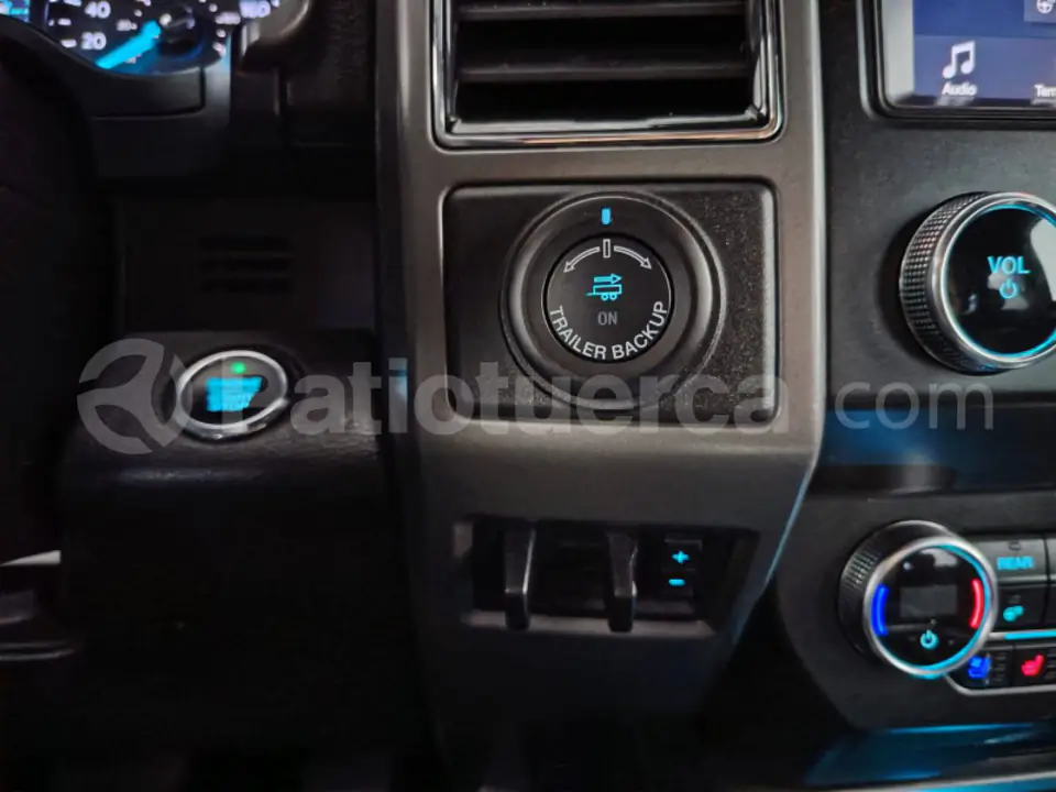 Foto 35 de Ford Expedition XLT