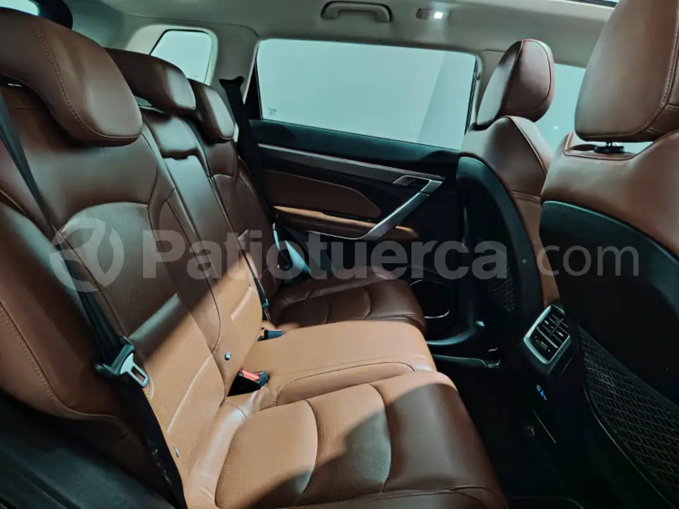 Foto 12 de Geely AZCARRA HYBRID