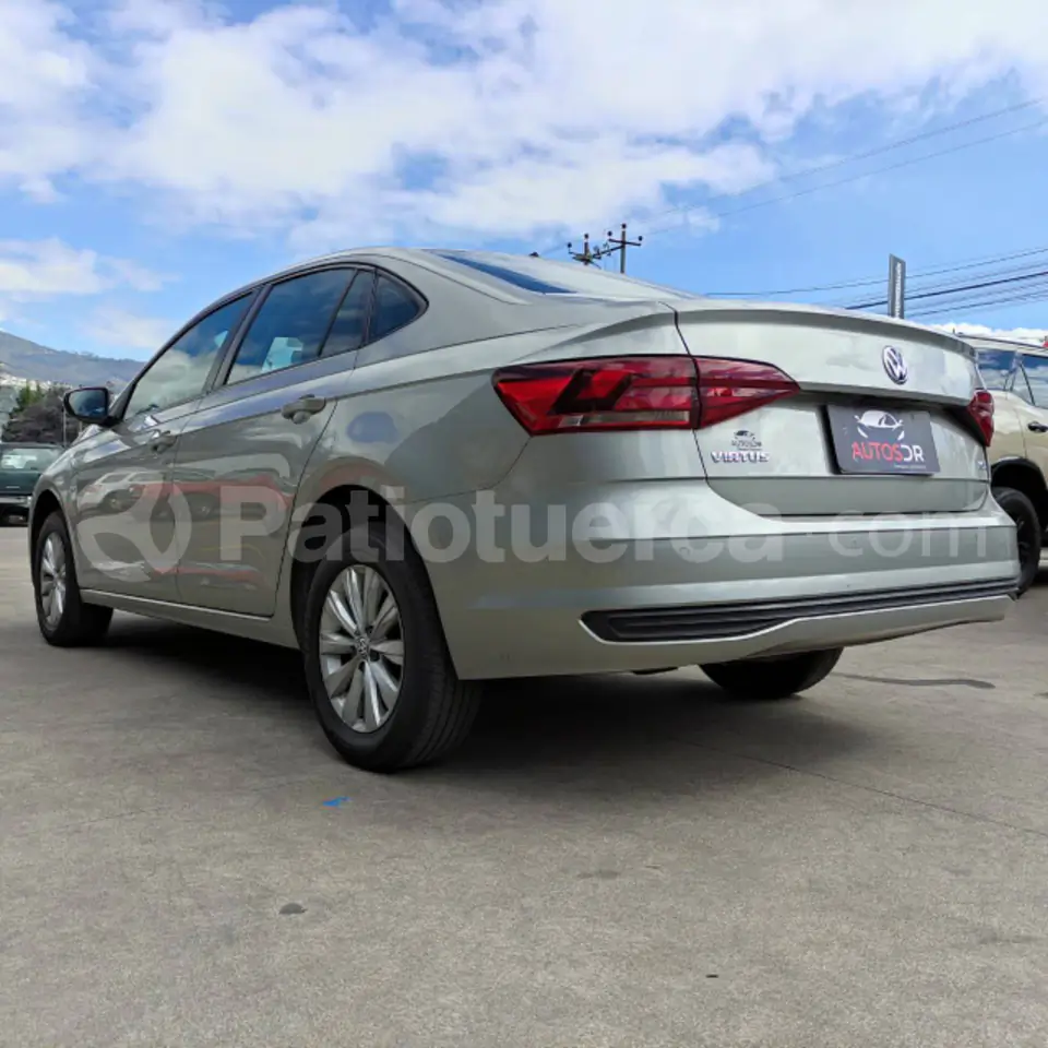 Foto 6 de Volkswagen Virtus