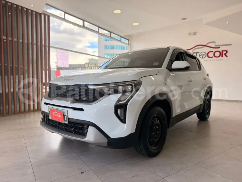Foto 2 de Kia Sonet AC