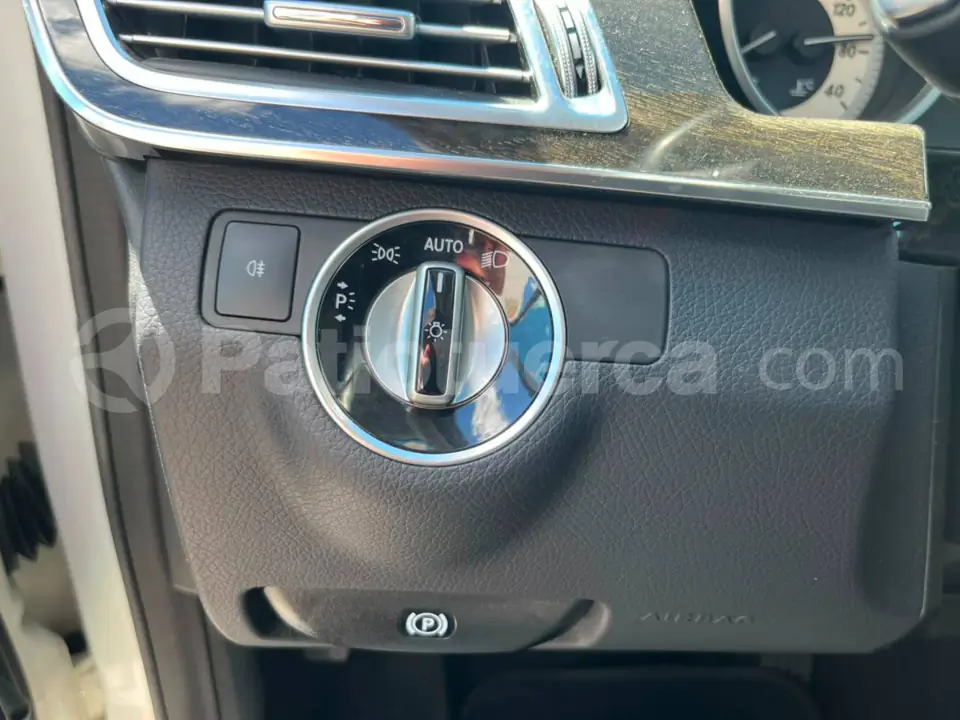 Foto 36 de Mercedes Benz E350
