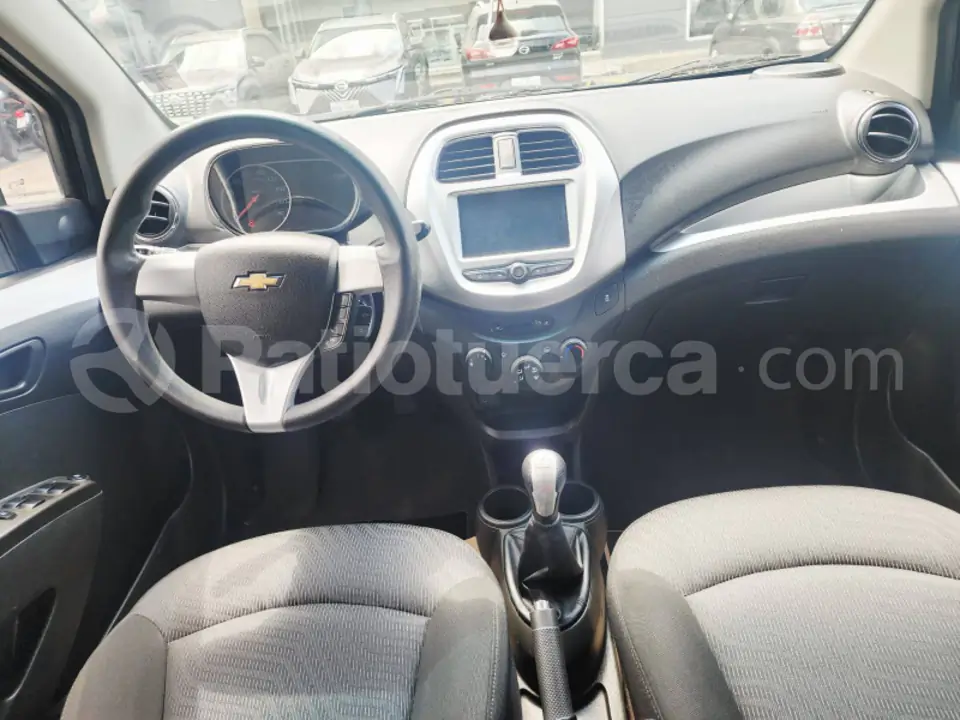 Foto 10 de Chevrolet BEAT PREMIER