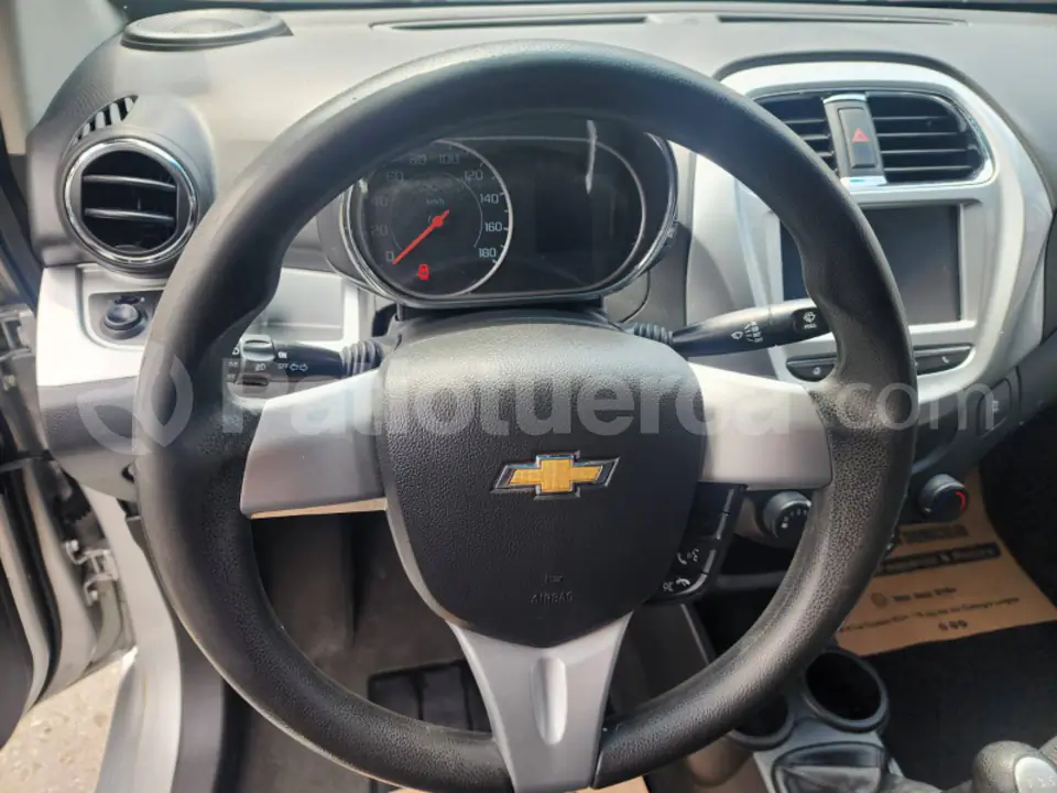 Foto 16 de Chevrolet BEAT PREMIER