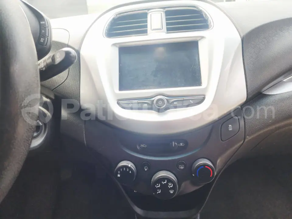 Foto 20 de Chevrolet BEAT PREMIER