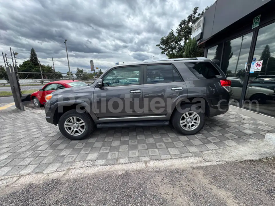 Foto 5 de Toyota 4Runner Limited