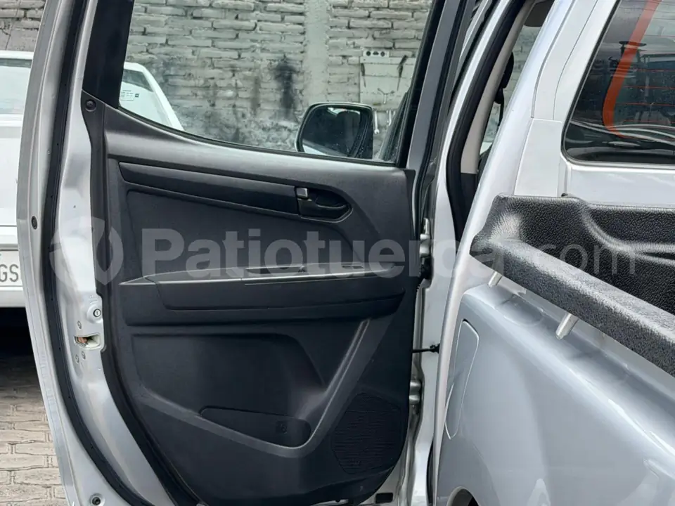 Foto 12 de Chevrolet D MAX CRDI FULL 2.5.