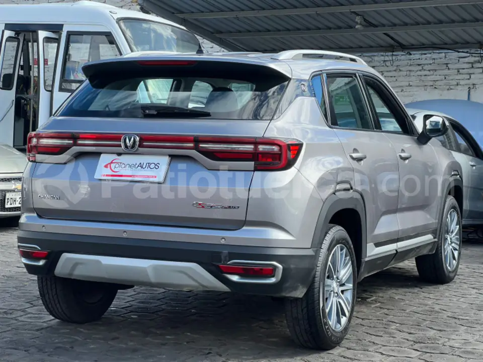 Foto 6 de Changan CS35