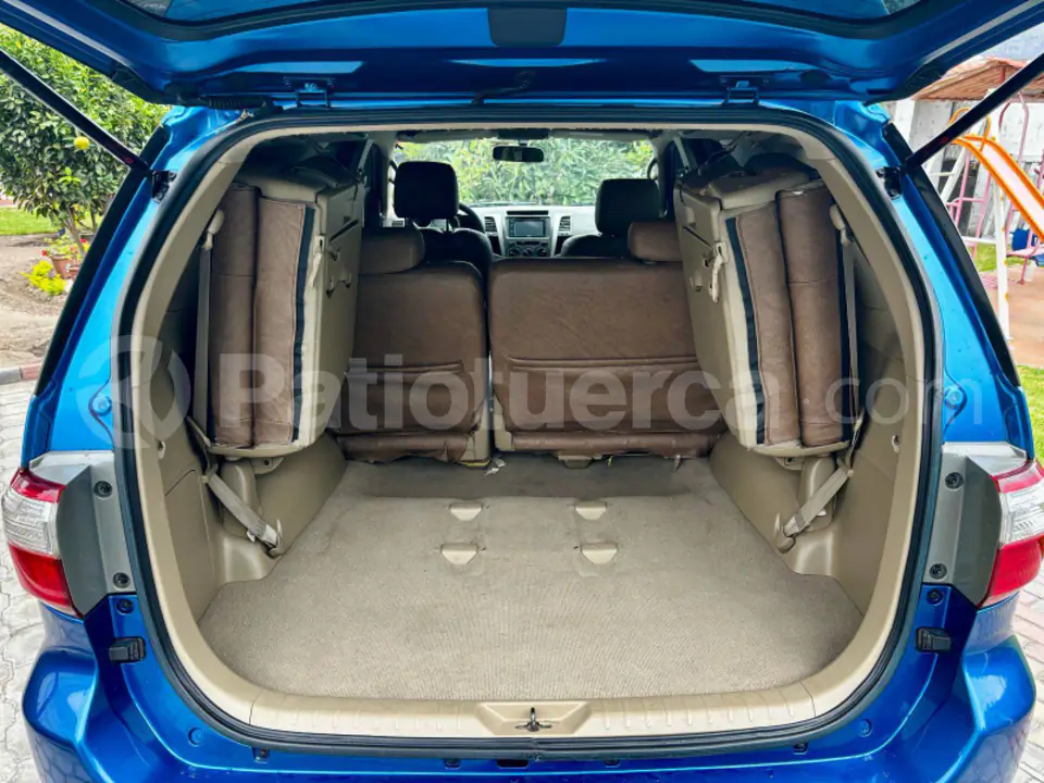 Foto 5 de Toyota Fortuner 2.7
