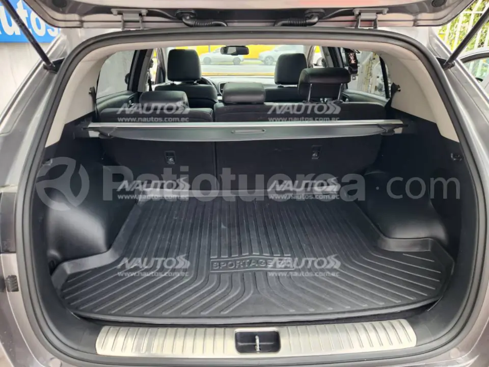Foto 17 de Kia SPORTAGE R GTI