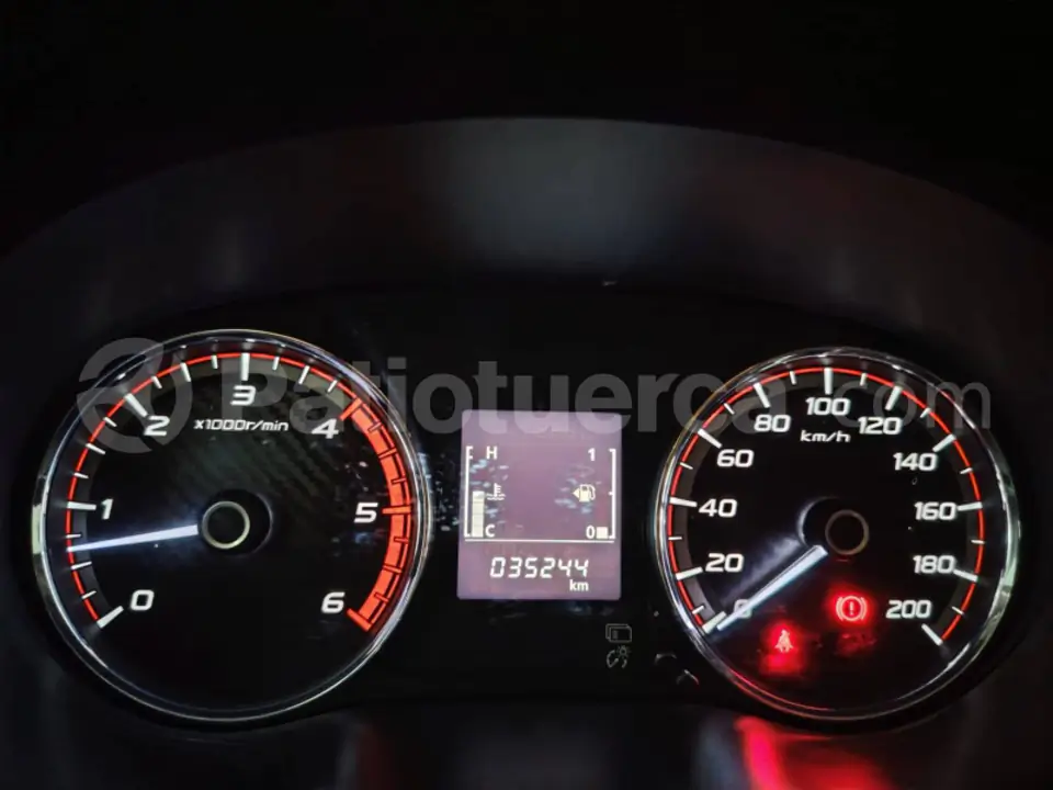 Foto 15 de Mitsubishi L200 HIRIDER