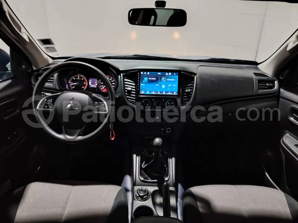 Foto 47 de Mitsubishi L200
