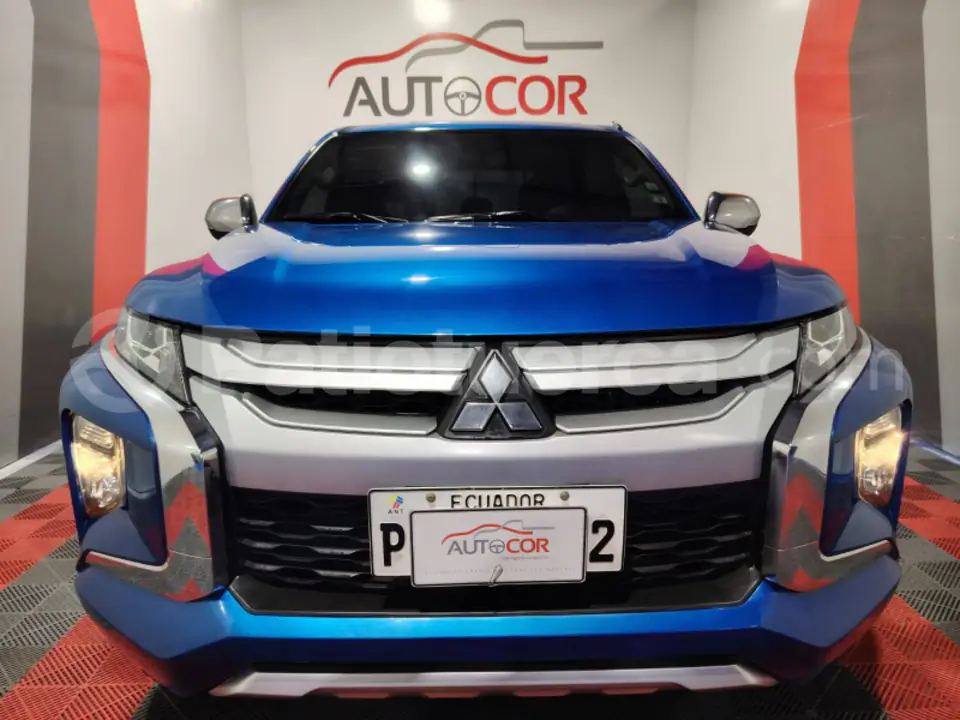Foto 1 de Mitsubishi L200