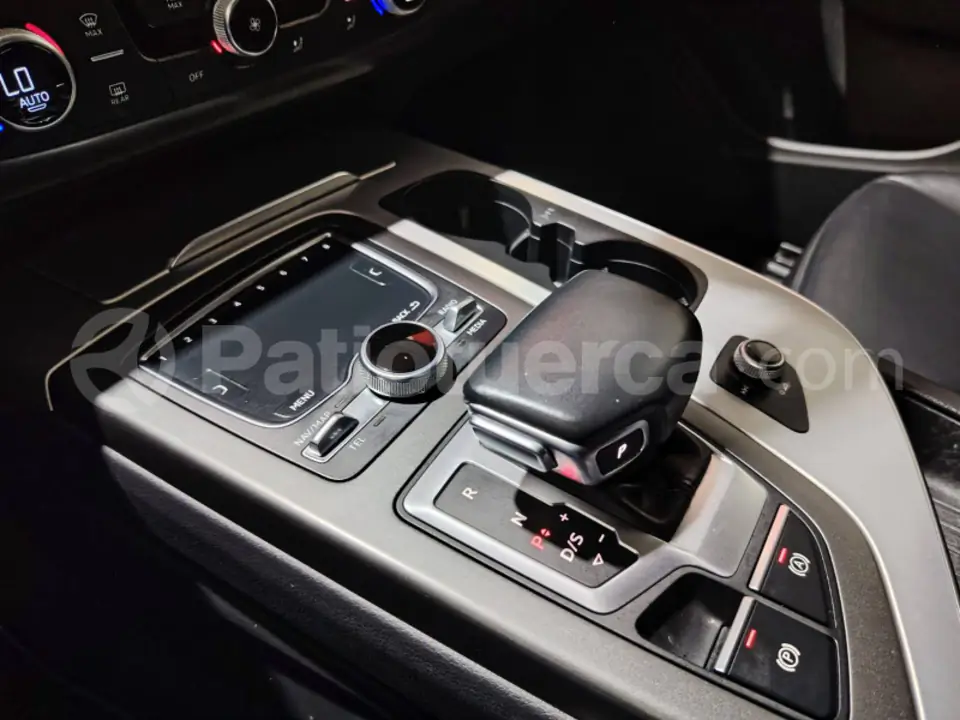 Foto 33 de Audi Q7