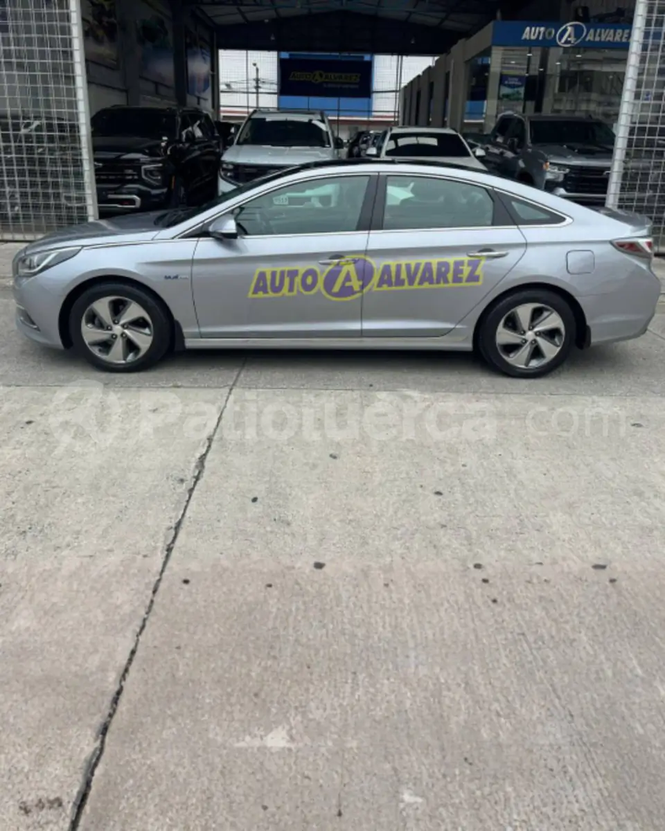 Foto 7 de Hyundai Sonata Fe