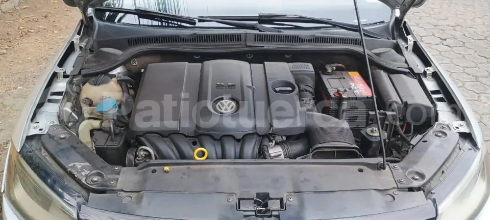 Foto 17 de Volkswagen NUEVO JETTA 162VS1