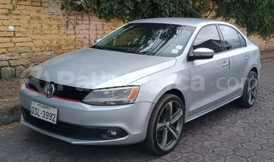 Foto 1 de Volkswagen NUEVO JETTA 162VS1