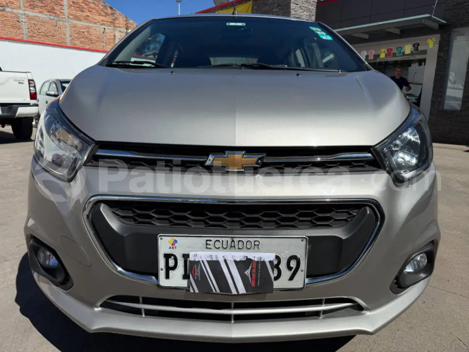 Foto 2 de Chevrolet Spark GT LTZ