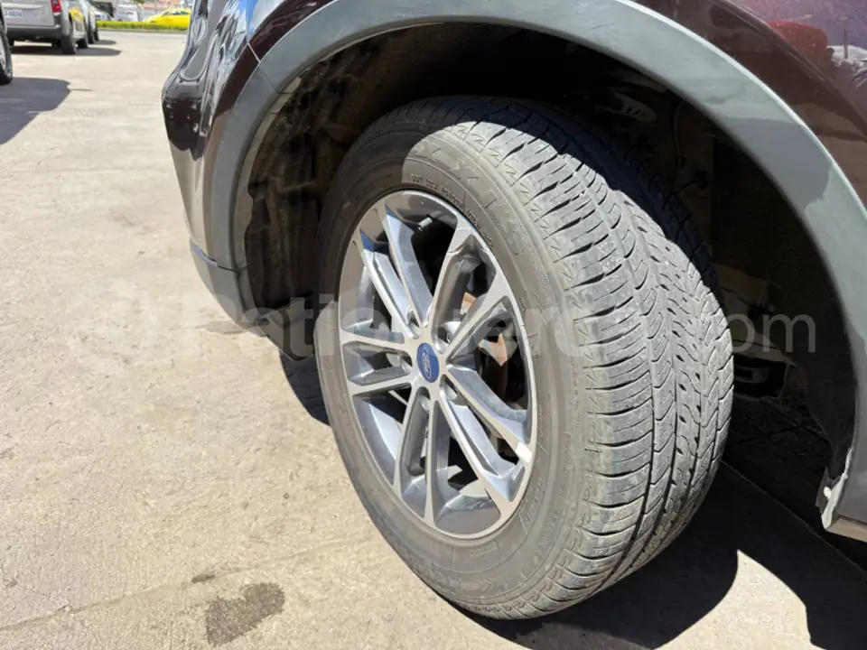 Foto 20 de Ford Territory