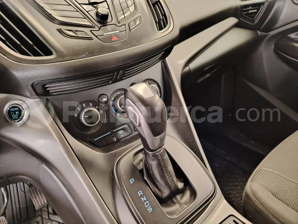 Foto 7 de Ford ESCAPE XLS